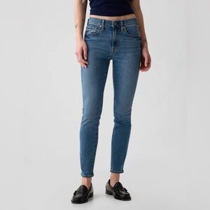 GAP Jeans Mid-Rise Skinny Dark Wash Curvy Women’s Cute Casual Denim Y2K Style
